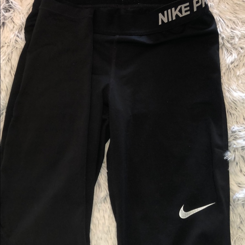 Nike pro black leggings